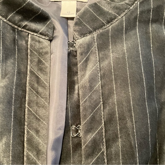 Ann Taylor Loft Velvet Gray/silver shimmer jacket Sz 12 - Picture 10 of 16